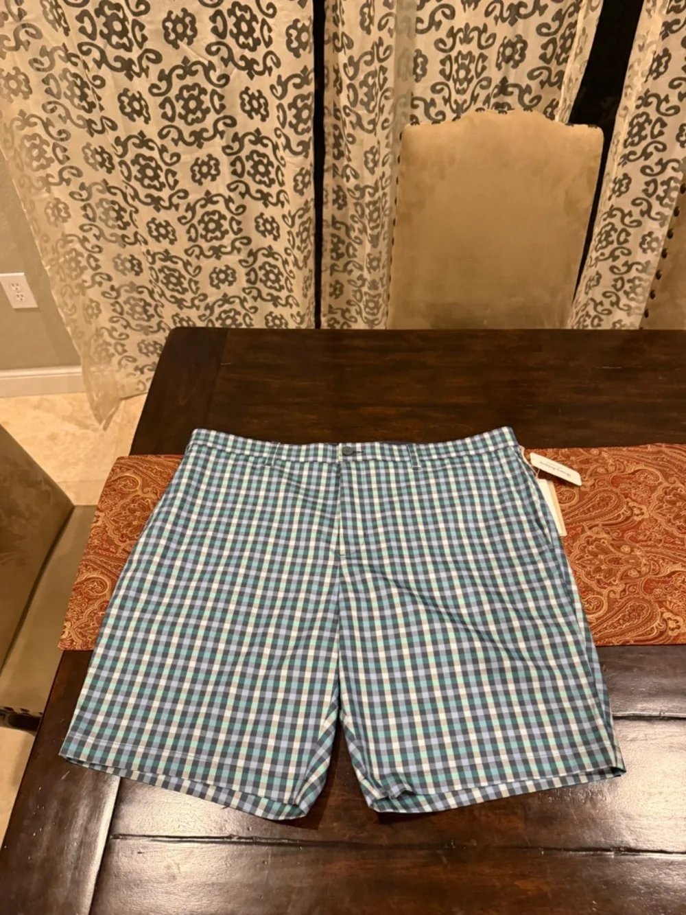 Tommy Bahama tommy bahama